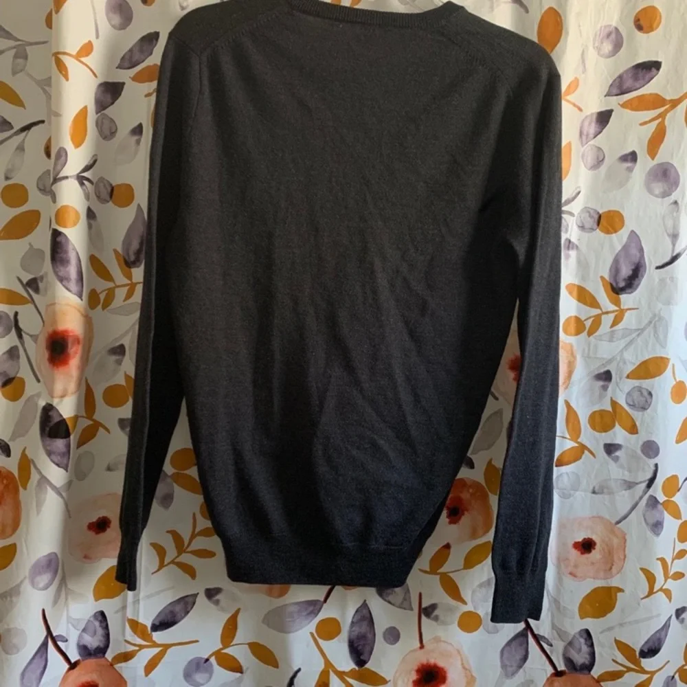J Crew V-neck Slim Sweater Sz S